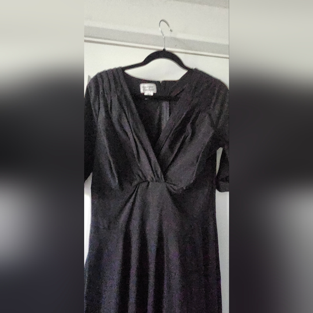 Unique Vintage Elegant Black Long Sleeve Dress